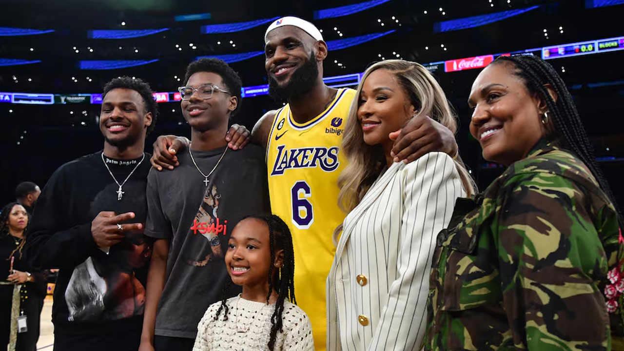 Bronny James Says He Can Deal With Pressure Of Playing With Dad LeBron ...